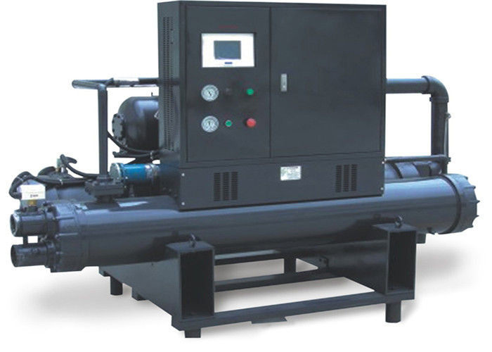 Plastic Rubber Water Cooled Water Chiller Systems With 516000 Kcal/h Capacity