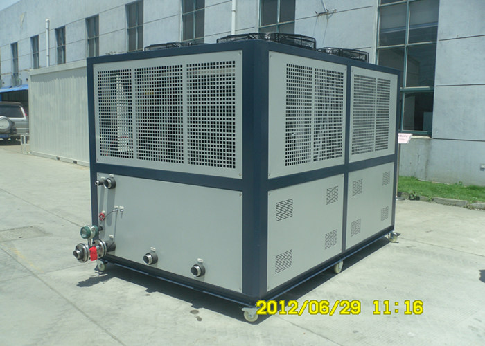 Low Temperature Water To Water Chiller 283800 Kcal/h Cooling With ISO CE Certified
