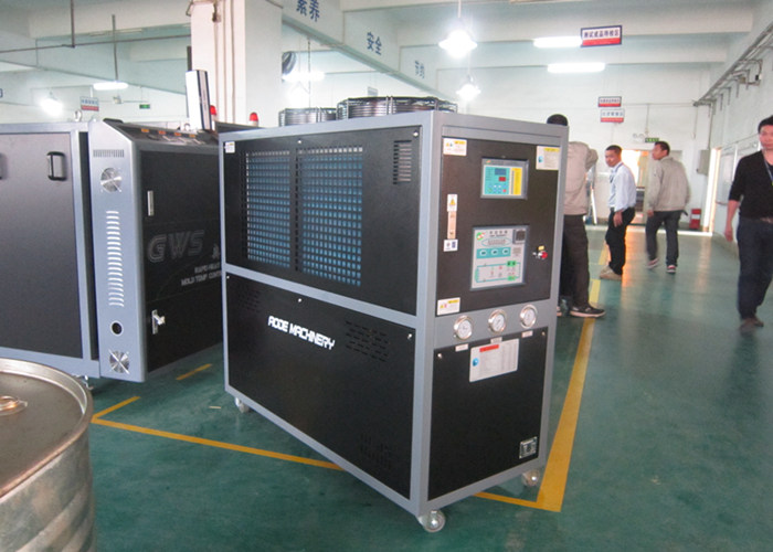 Portable Industrial Chiller 13690Kcal/h 3°C to 98°C Temperature Control 6KW Heating 0.75KW Pump